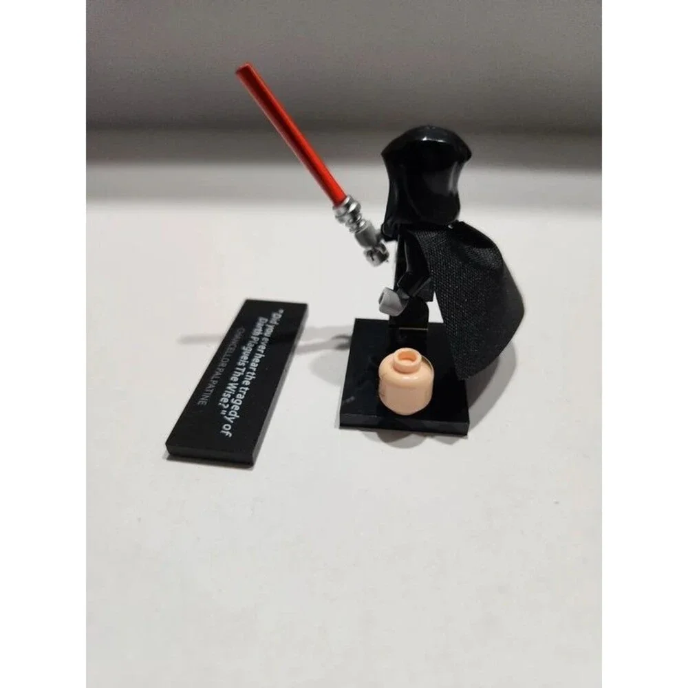 Custom Darth Plagueis the Wise Star Wars Minifigure + Quote Tile
